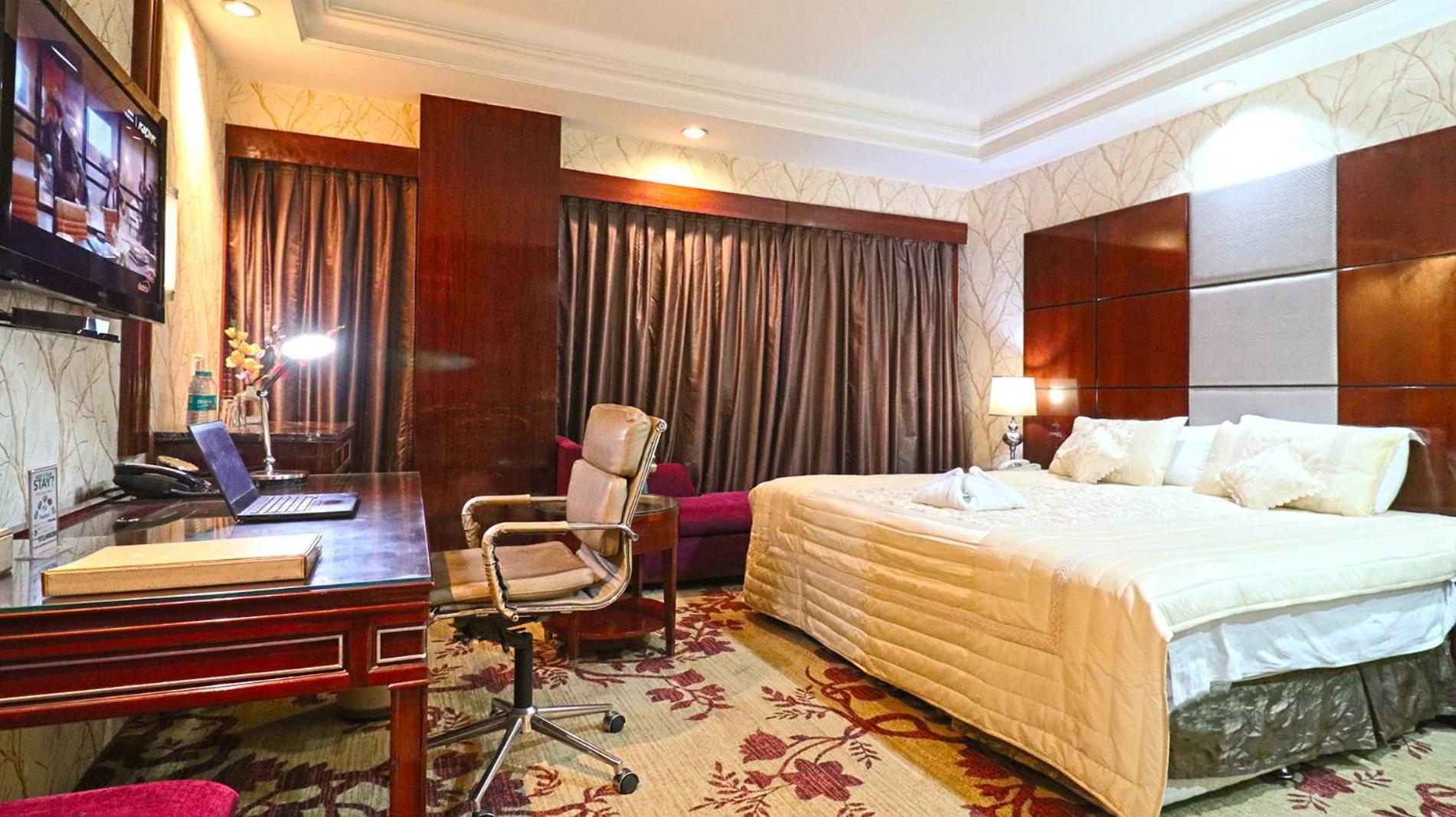 Skycity Hotel Gurgaon Eksteriør billede