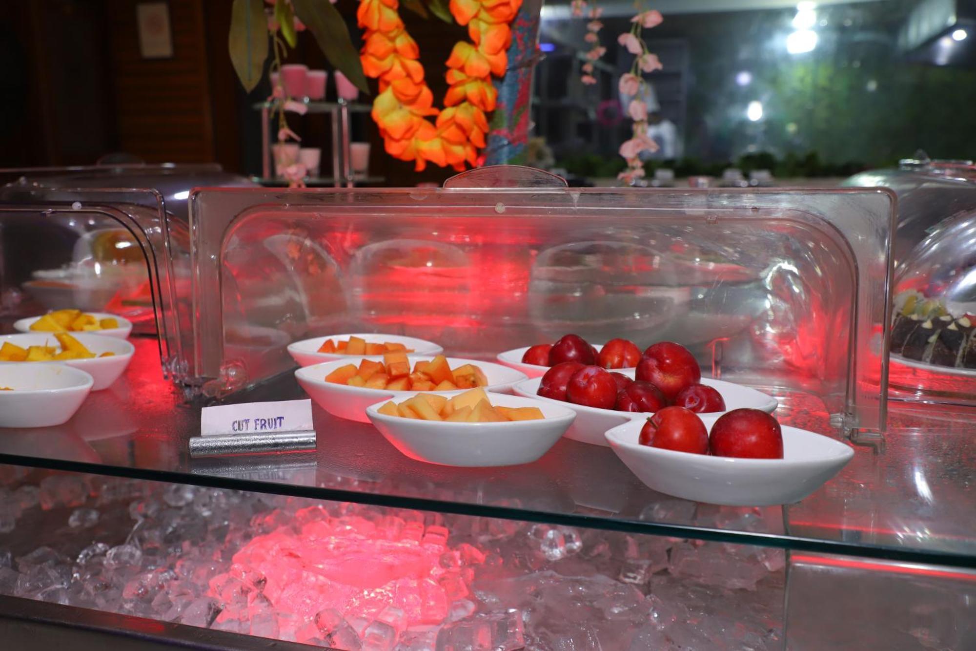 Skycity Hotel Gurgaon Eksteriør billede