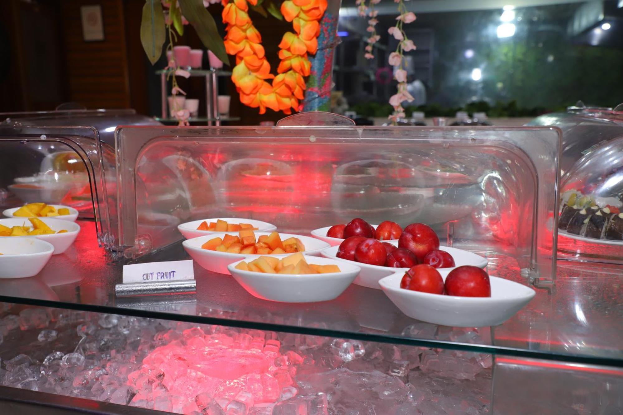 Skycity Hotel Gurgaon Eksteriør billede